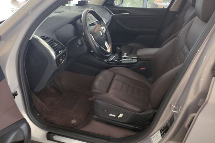 Used BMW X3 2020 xDrive28i Luxury Package Left Front Seat