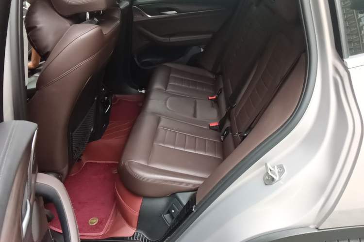 Used BMW X3 2020 xDrive28i Luxury Package Left Rear Seat