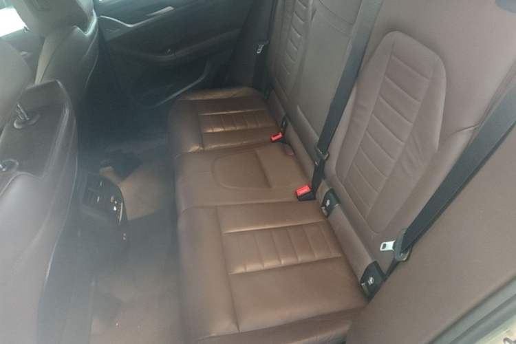Used BMW X3 2020 xDrive28i Luxury Package Left Rear Seat
