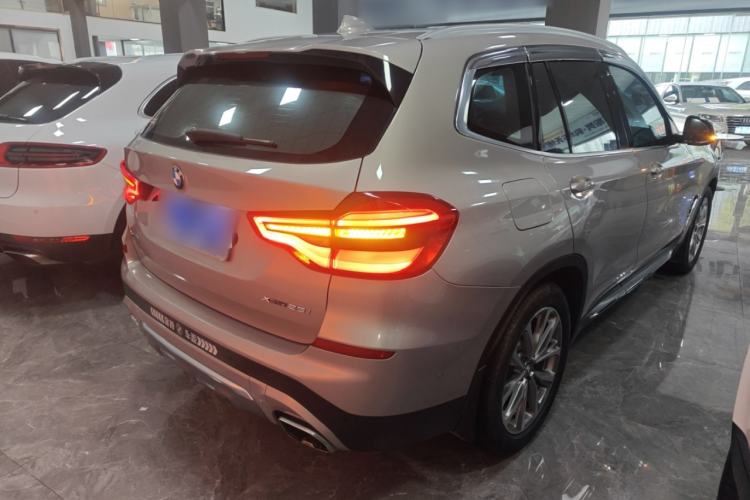 Used BMW X3 2020 xDrive25i Luxury Package Rear Right 45 Deg
