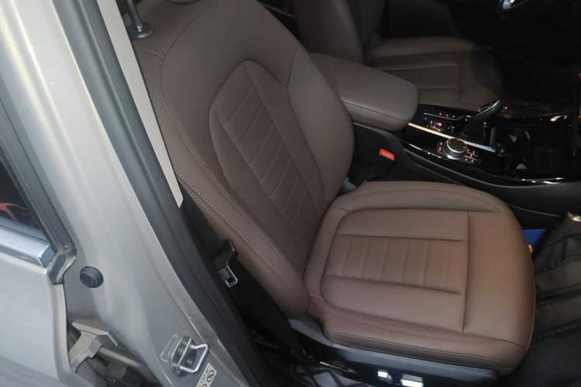 Used BMW X3 2020 xDrive25i Luxury Package Right Front Seat