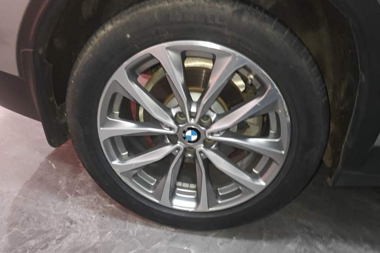 Used BMW X3 2020 xDrive25i Luxury Package Right Rear Wheel Hub