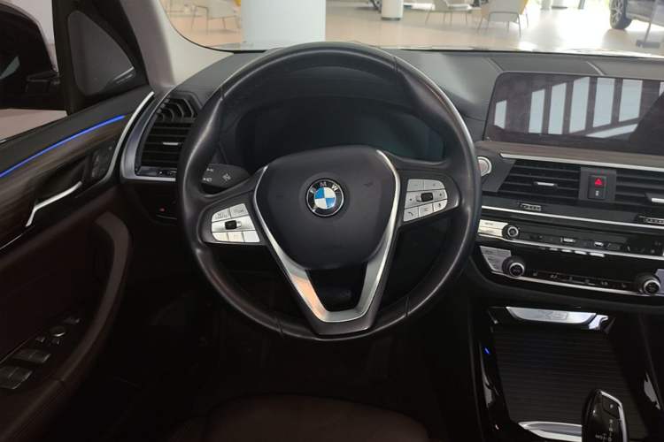 Used BMW X3 2020 xDrive28i Luxury Package Steering Wheel