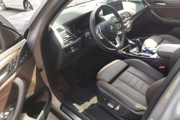 Used BMW X3 2020 xDrive28i Luxury Package Driver Seat