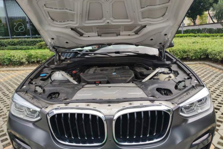 Used BMW X3 2020 xDrive28i M Sport Package Engine Bay