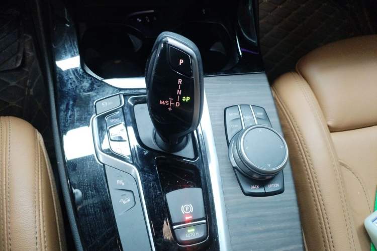 Used BMW X3 2020 xDrive28i M Sport Package Gear Lever