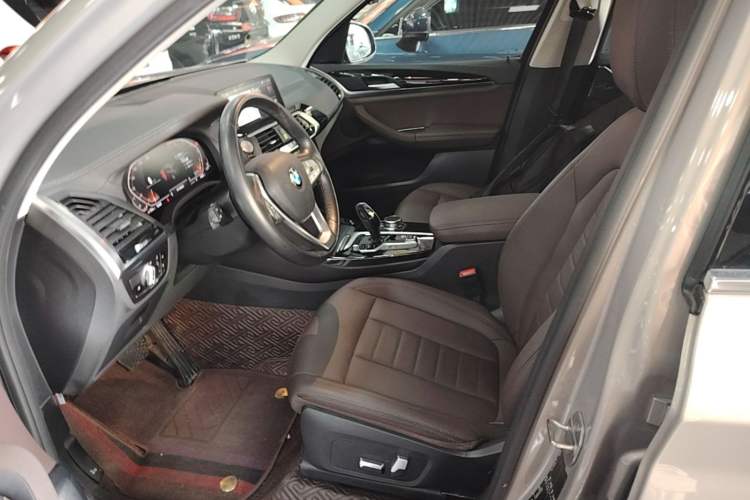 Used BMW X3 2020 xDrive25i Luxury Package Left Front Seat
