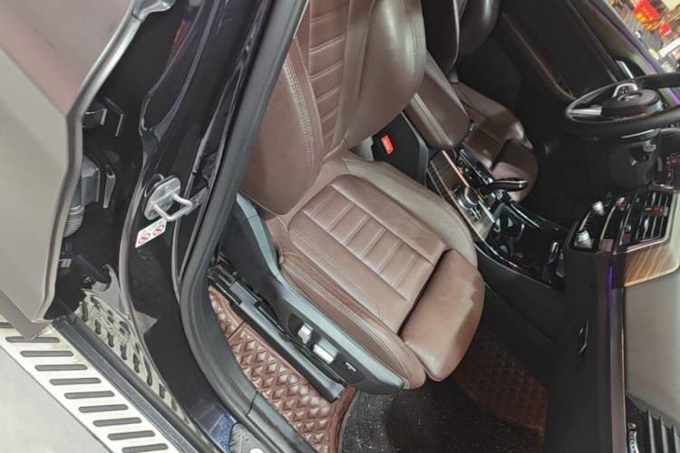Used BMW X3 2020 xDrive28i M Sport Package Right Front Seat