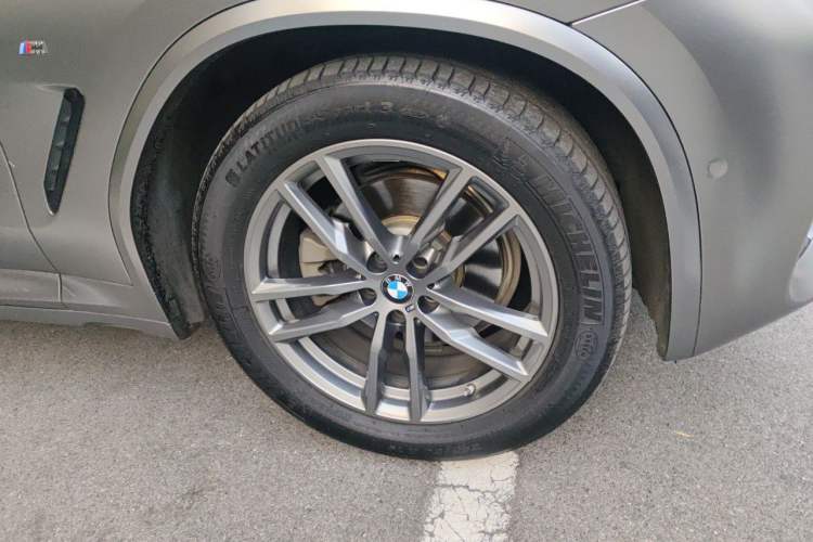 Used BMW X3 2020 xDrive28i M Sport Package Right Front Wheel Hub