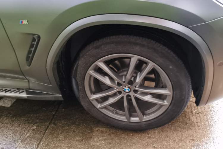 Used BMW X3 2020 xDrive28i M Sport Package Right Front Wheel Hub