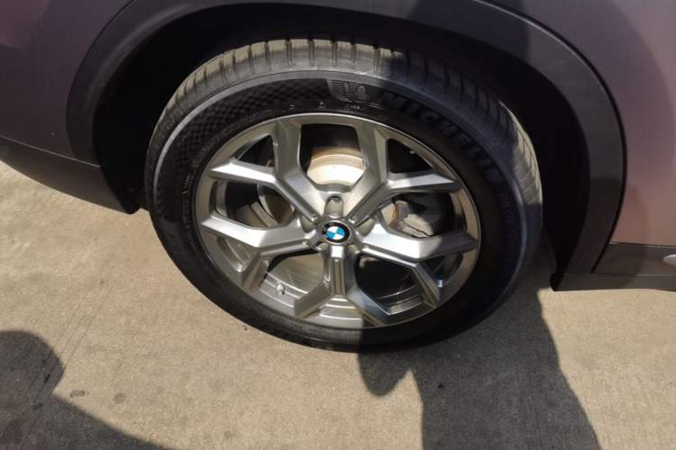 Used BMW X3 2020 xDrive28i Luxury Package Right Rear Wheel Hub