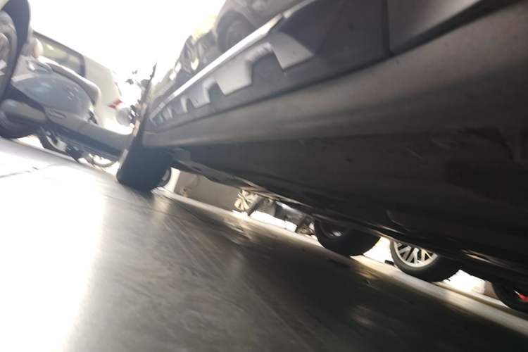 Used BMW X3 2020 xDrive25i Luxury Package Right Side Sill