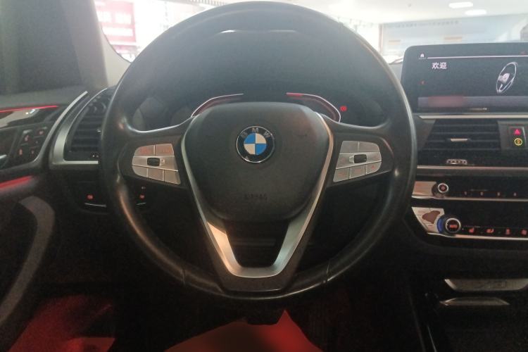 Used BMW X3 2020 xDrive25i Luxury Package Steering Wheel