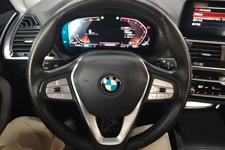 Used BMW X3 2020 xDrive25i Luxury Package Steering Wheel