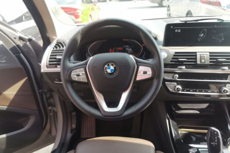 Used BMW X3 2020 xDrive28i Luxury Package Steering Wheel