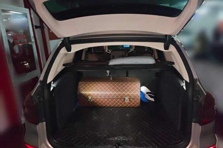 Used BMW X3 2020 xDrive28i Luxury Package Trunk