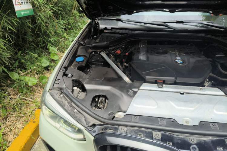 Used BMW X3 2020 xDrive28i M Sport Package Engine Bay Right