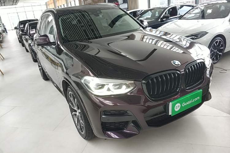 Used BMW X3 2020 xDrive30i Luxury Model with M Sport Package Front Right 45 Deg