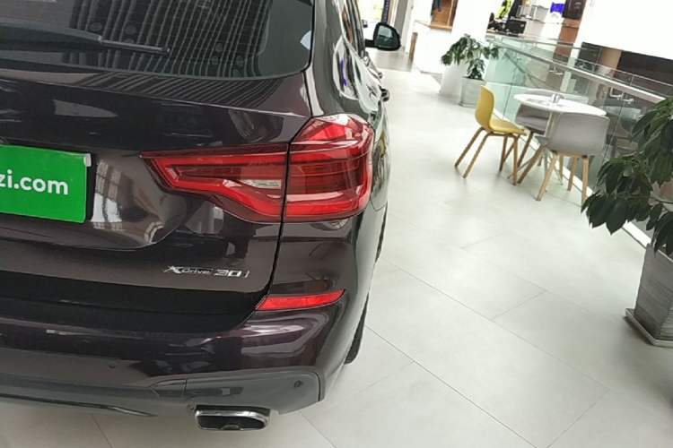 Used BMW X3 2020 xDrive30i Luxury Model with M Sport Package Right Rear Taillight