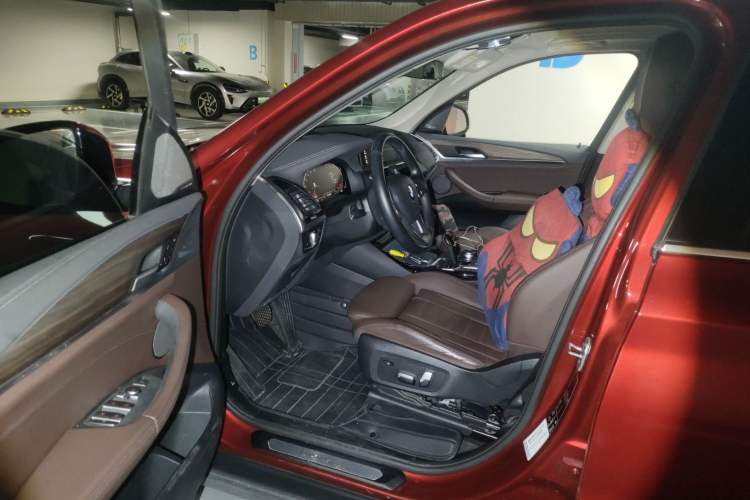Used BMW X3 2020 xDrive28i Luxury Package Driver Seat