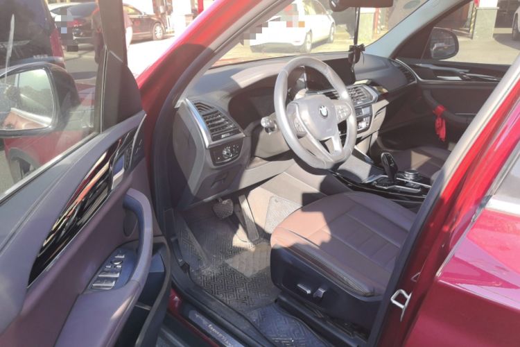 Used BMW X3 2020 xDrive25i Luxury Package Driver Seat