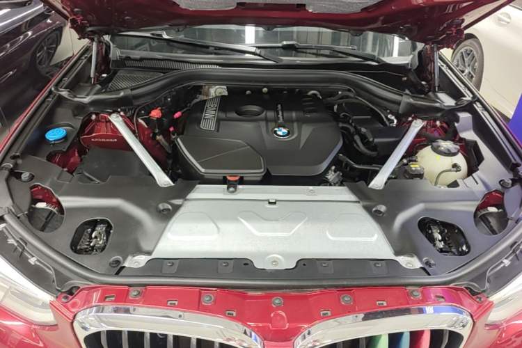 Used BMW X3 2020 xDrive25i M Sport Package Engine Bay