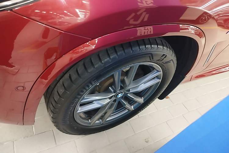 Used BMW X3 2020 xDrive25i M Sport Package Left Front Wheel Hub