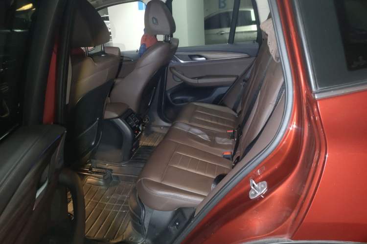 Used BMW X3 2020 xDrive28i Luxury Package Left Rear Seat