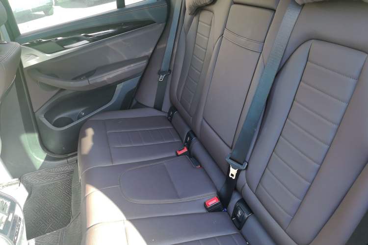 Used BMW X3 2020 xDrive25i Luxury Package Left Rear Seat