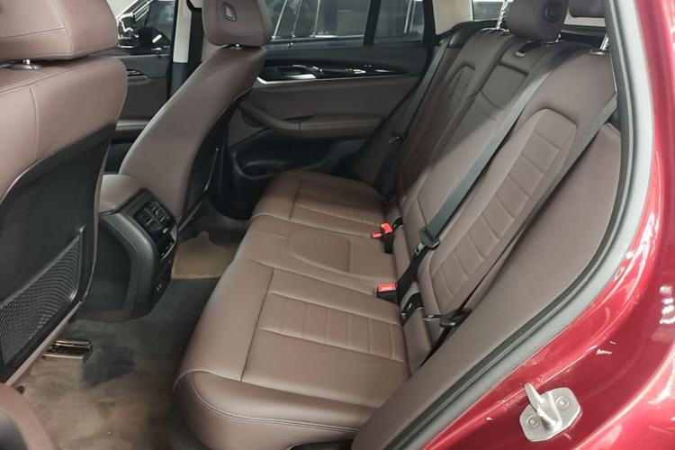 Used BMW X3 2020 xDrive25i M Sport Package Left Rear Seat