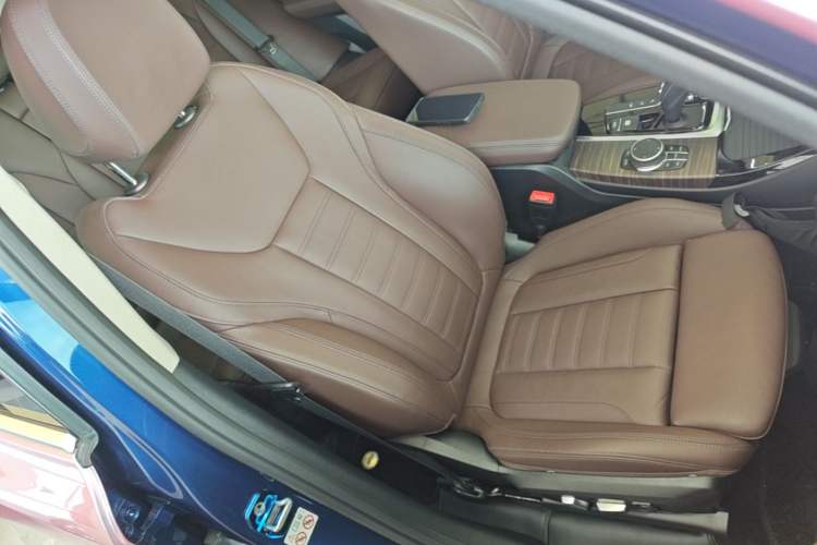 Used BMW X3 2020 xDrive28i M Sport Package Right Front Seat