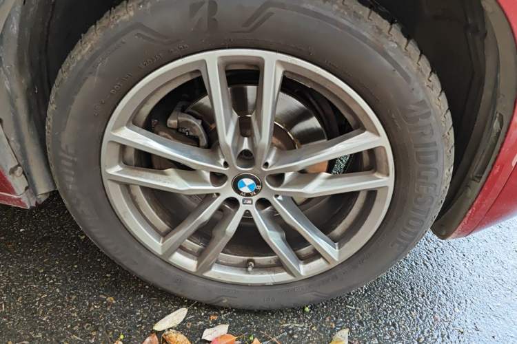 Used BMW X3 2020 xDrive28i M Sport Package Right Front Wheel Hub