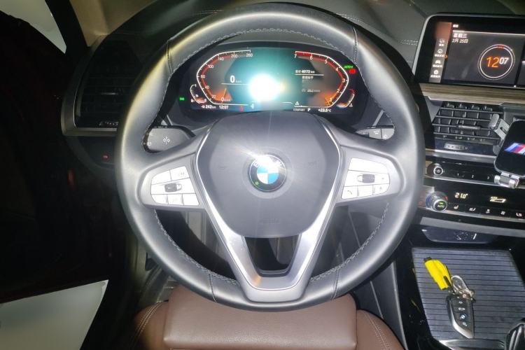 Used BMW X3 2020 xDrive28i Luxury Package Steering Wheel