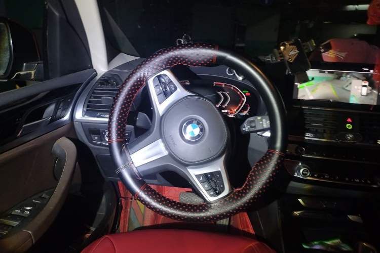 Used BMW X3 2020 xDrive25i M Sport Package Steering Wheel