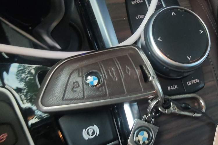 Used BMW X3 2020 xDrive28i Luxury Package Vehicle Key