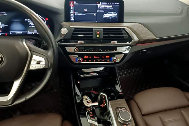 Used BMW X3 2020 xDrive28i Luxury Package Audio And AC Panel
