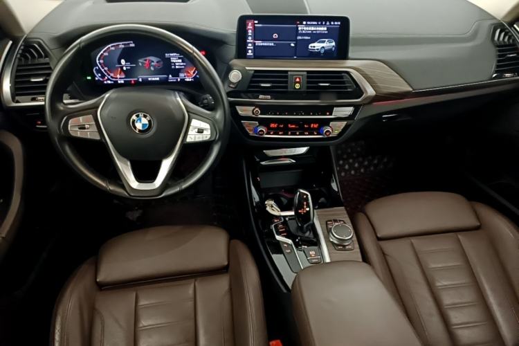 Used BMW X3 2020 xDrive28i Luxury Package Center Console