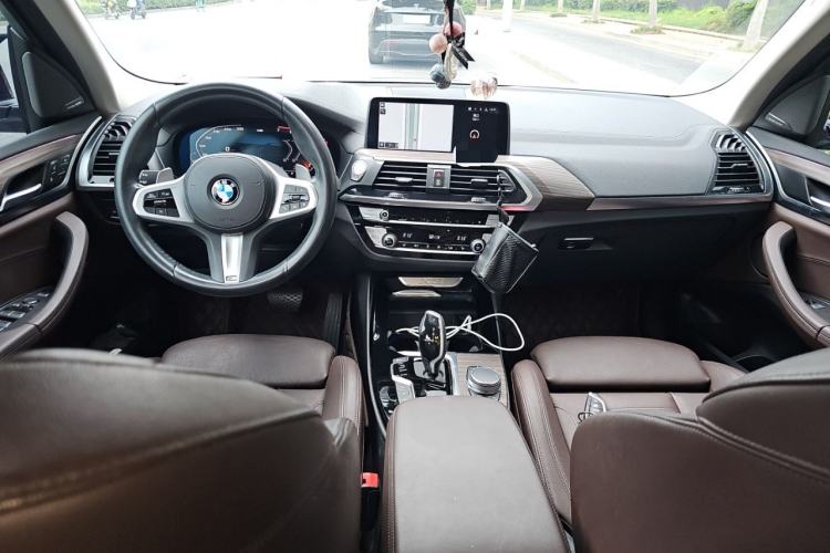 Used BMW X3 2020 xDrive28i M Sport Package Center Console
