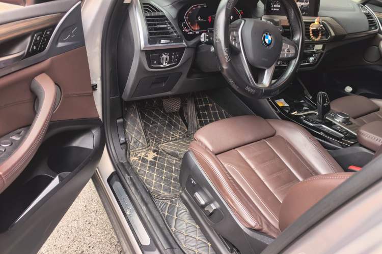Used BMW X3 2020 xDrive28i Luxury Package Driver Seat