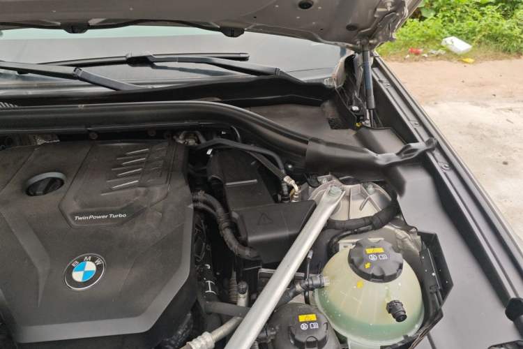 Used BMW X3 2020 xDrive28i Luxury Package Engine Bay Left