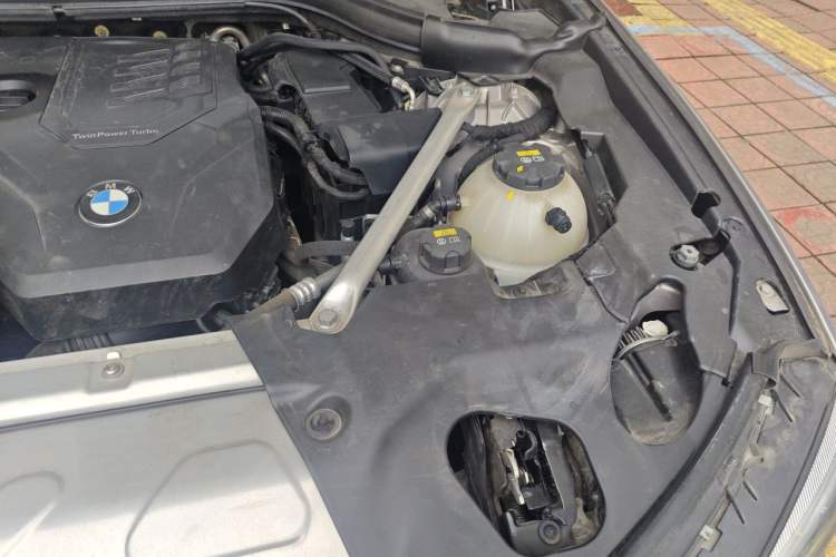 Used BMW X3 2020 xDrive28i Luxury Package Engine Bay Left