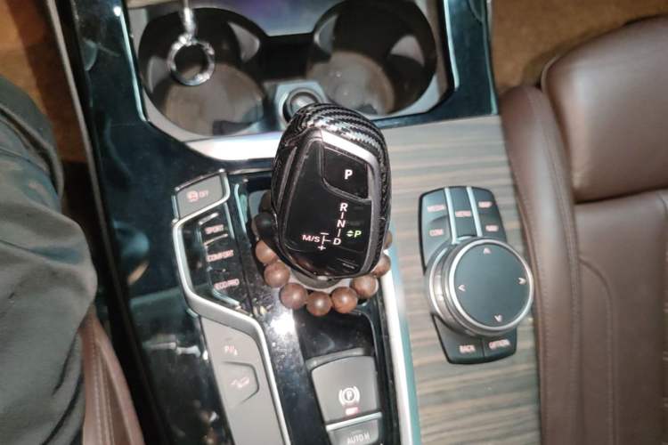 Used BMW X3 2020 xDrive28i Luxury Package Gear Lever