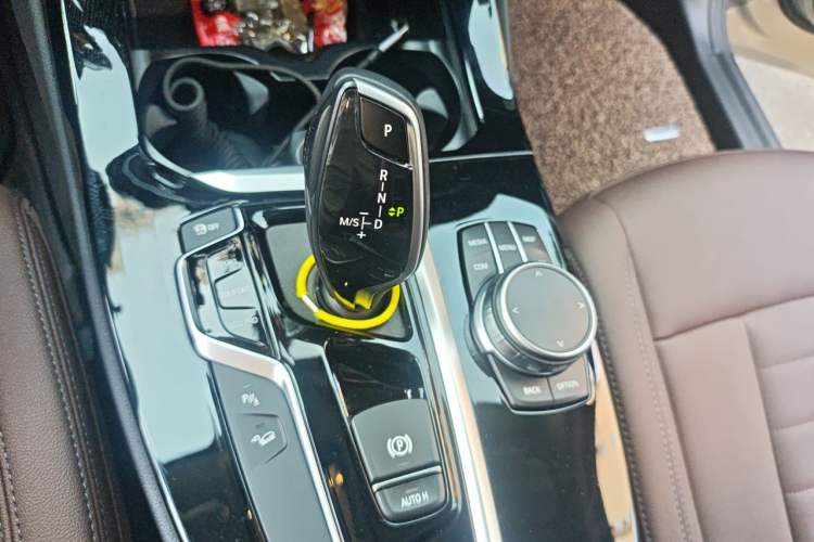 Used BMW X3 2020 xDrive25i Luxury Package Gear Lever
