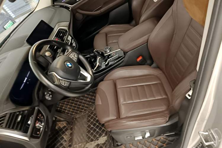 Used BMW X3 2020 xDrive28i Luxury Package Left Front Seat
