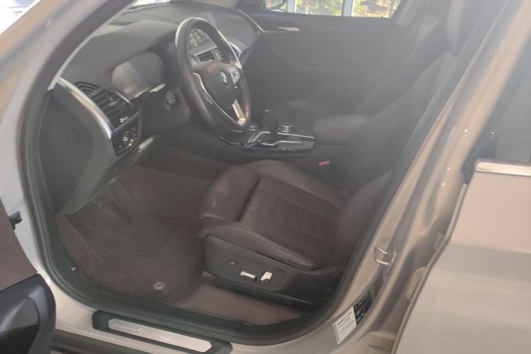 Used BMW X3 2020 xDrive28i Luxury Package Left Front Seat
