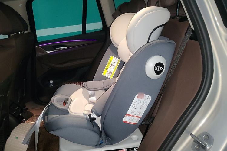Used BMW X3 2020 xDrive28i Luxury Package Left Rear Seat