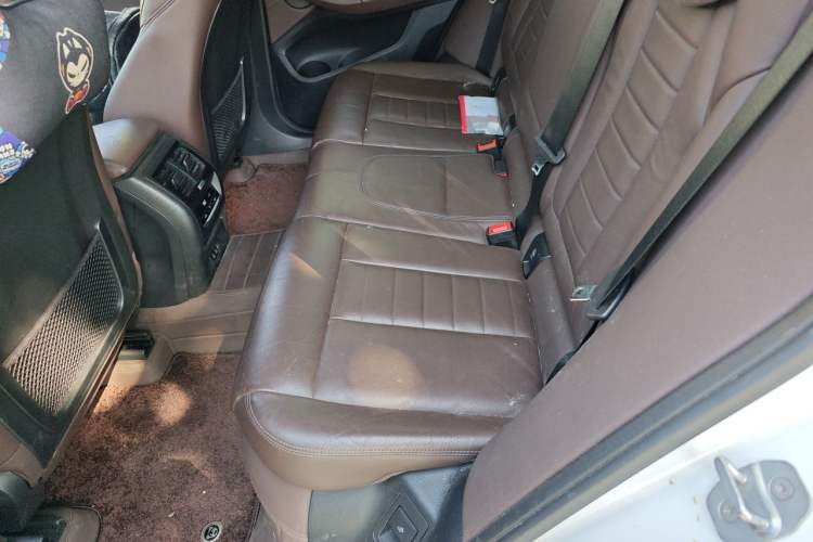 Used BMW X3 2020 xDrive30i Luxury Model with M Sport Package Left Rear Seat