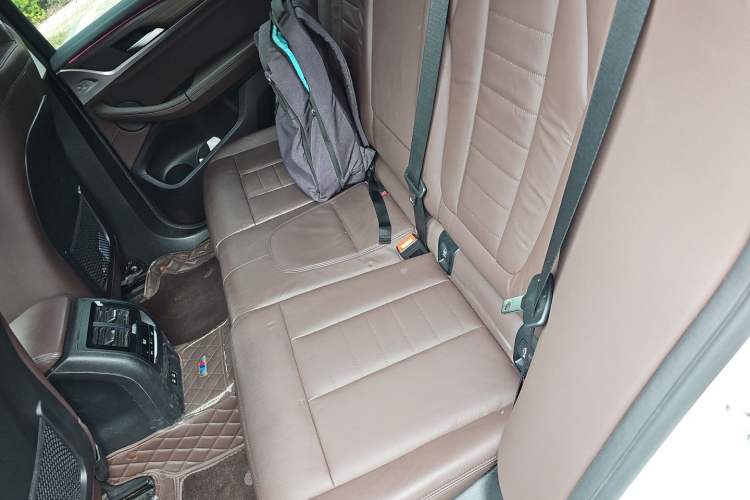 Used BMW X3 2020 xDrive28i M Sport Package Left Rear Seat