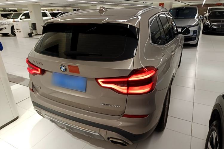 Used BMW X3 2020 xDrive28i Luxury Package Rear Right 45 Deg