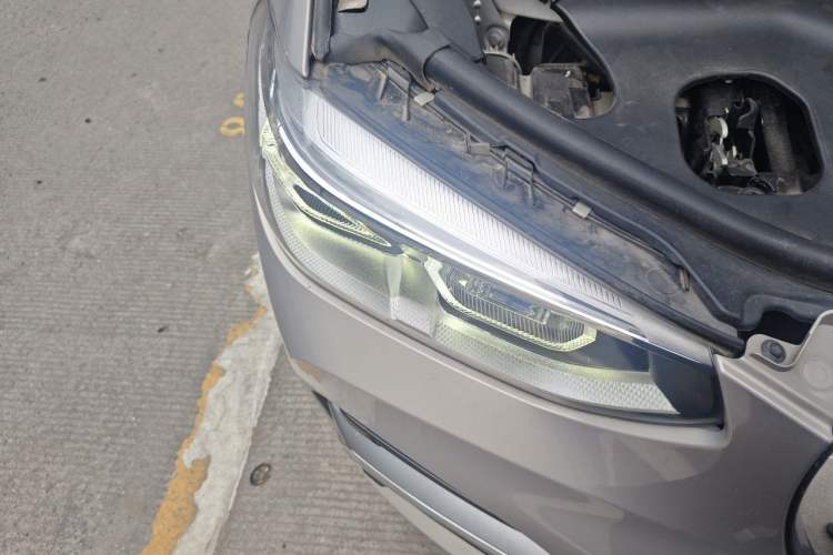 Used BMW X3 2020 xDrive28i Luxury Package Right Front Headlight